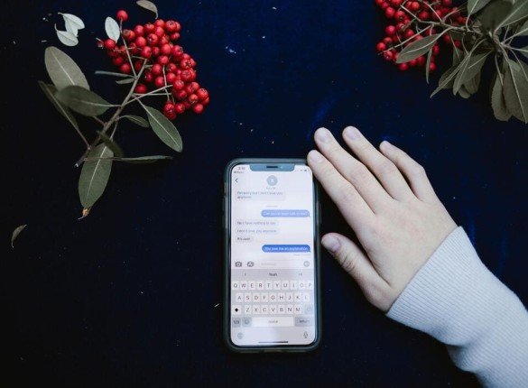 How Proofreading and Editing Prevent Digital Miscommunication